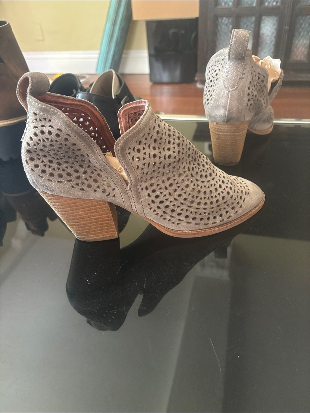 Jeffery Campbell soft bootiesz 8.5